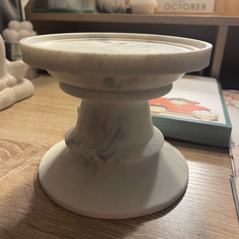 Bath &Body Works. 3-wick candle holder
